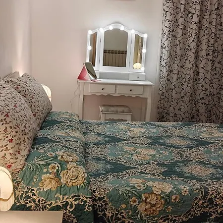 Mirdita - Апартаменти Ла-Спеція