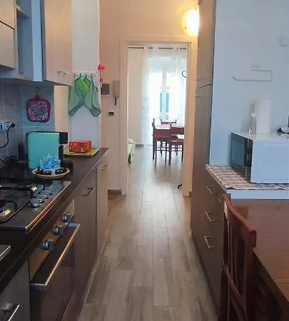 Mirdita - Apartment La Spezia